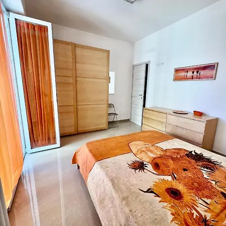 شقة Casa Lollo كيافاري
